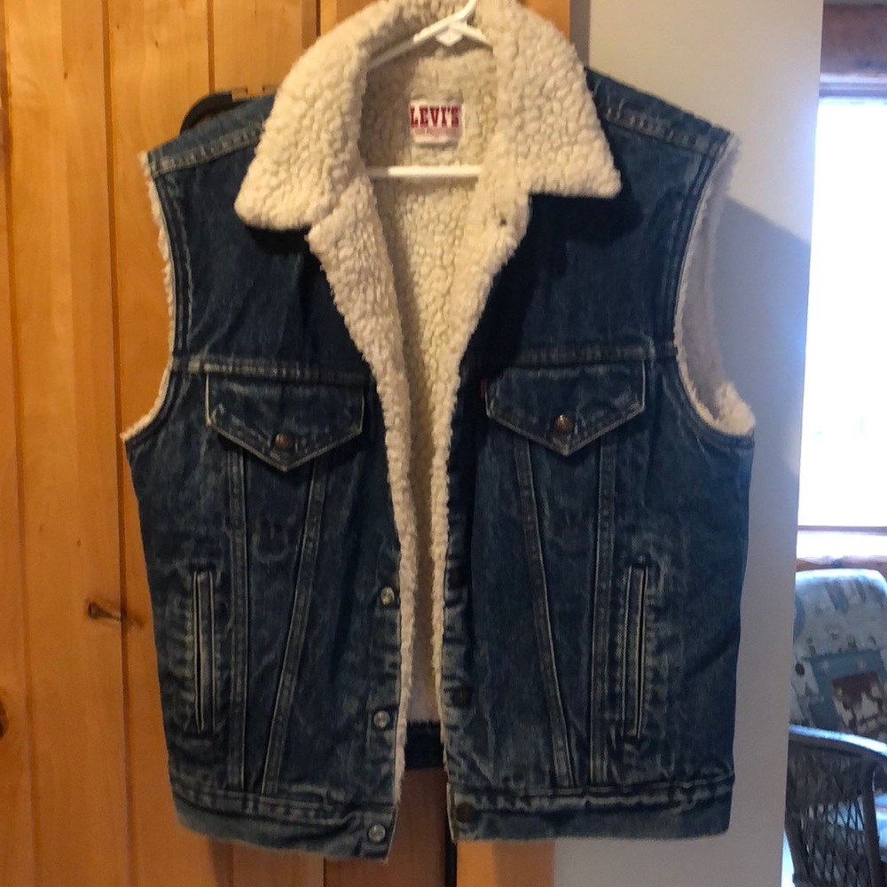 Levi’s men’s vest